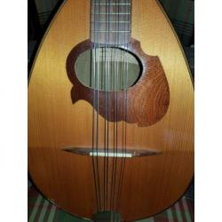 Mandoline, luit,mooi in engels sfeerhuis.