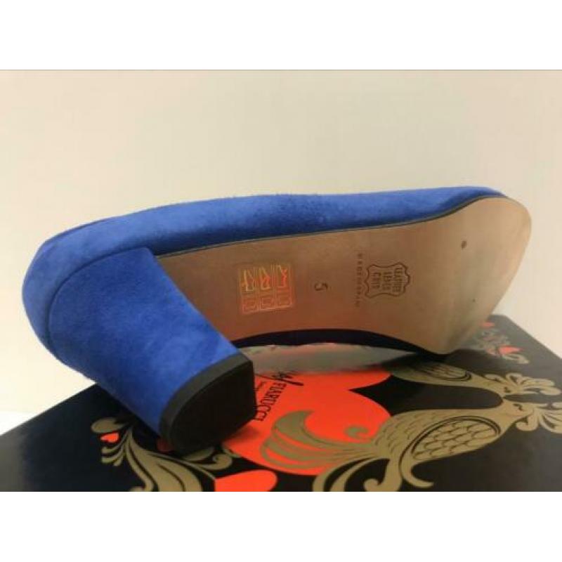 Nina fiarucci nieuw suède pump maat 39
