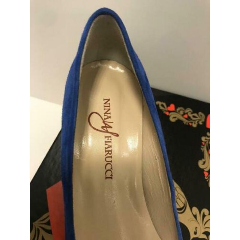 Nina fiarucci nieuw suède pump maat 39