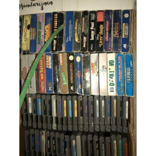 Nintendo 8 bit met spellen 253 stuks