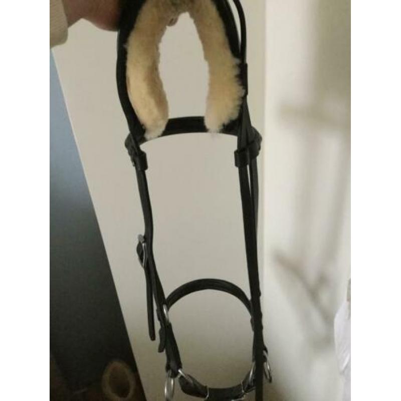 Fra Pardoes sidepull bitloos hoofdstel zwart full met bontje