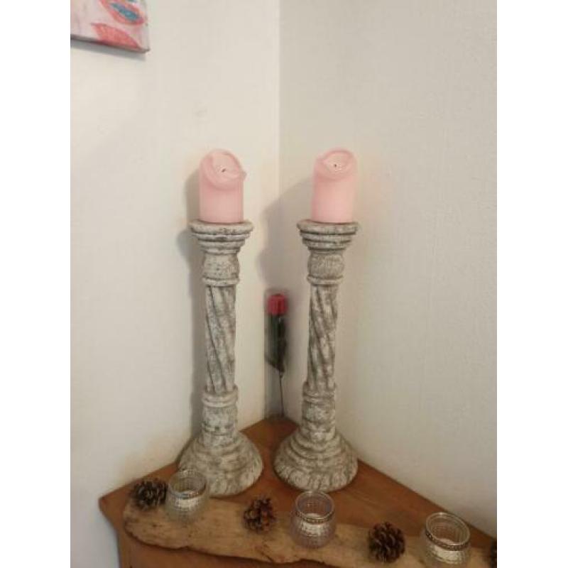 Accecoires, lamp, kandelaar en dienblad