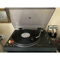 Mooie en goed spelende Technics SL-1310 Direct Drive Autom.