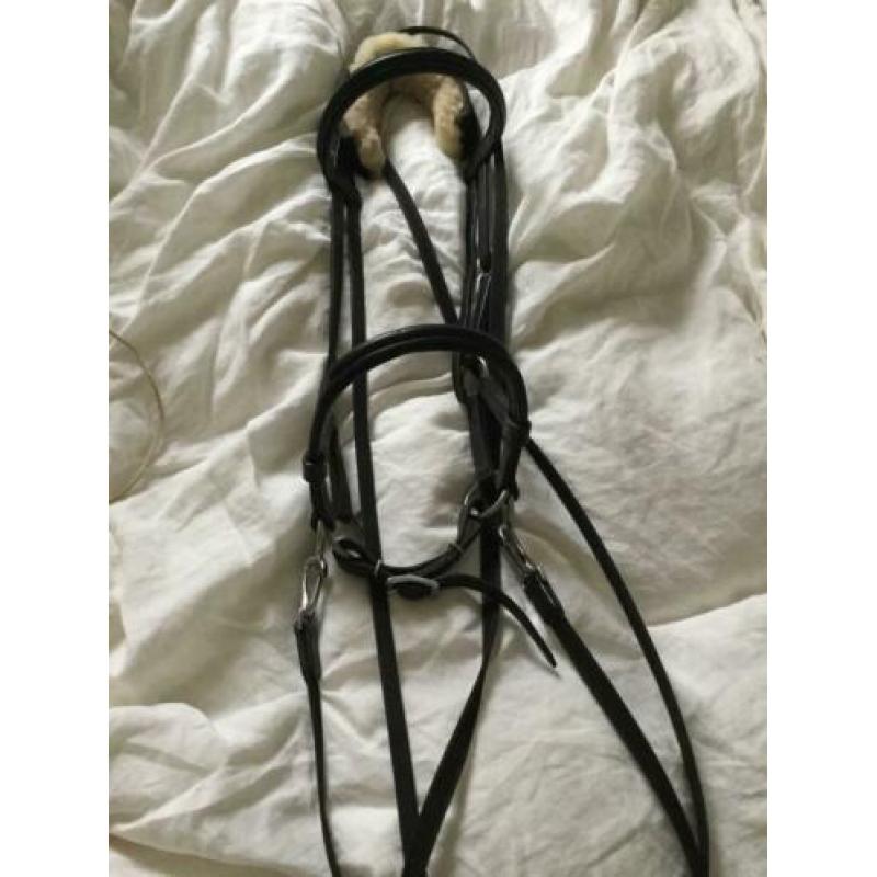 Fra Pardoes sidepull bitloos hoofdstel zwart full met bontje