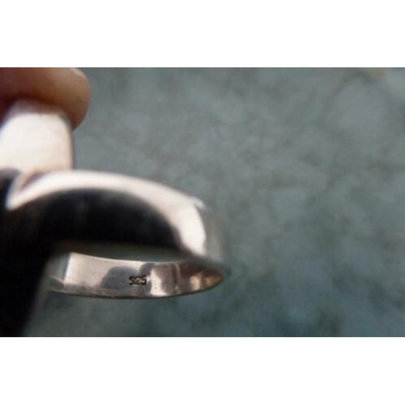 Zilveren ring 925, ovale vorm, maat 20