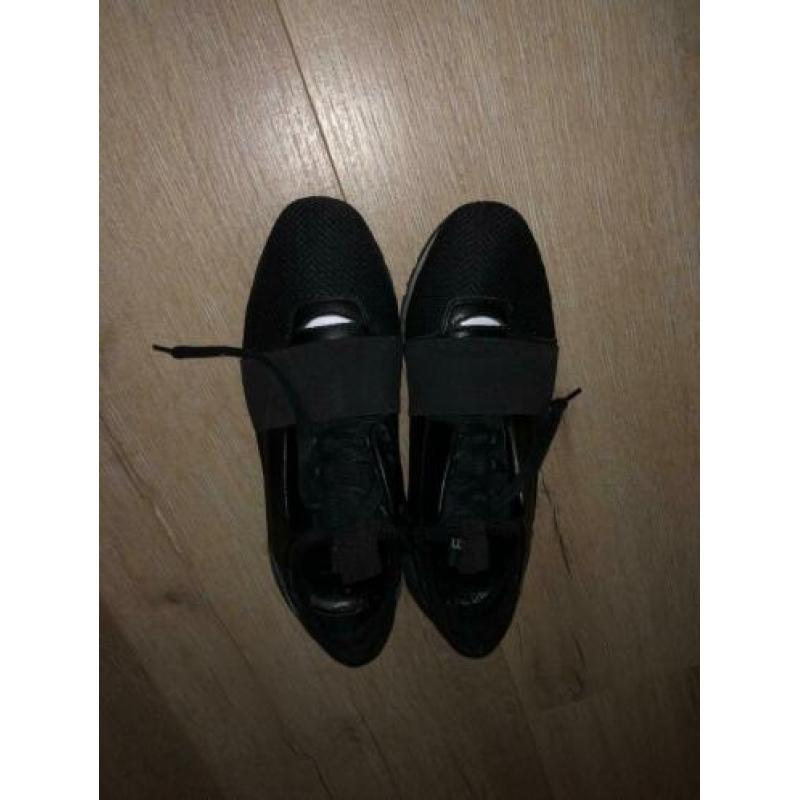Balenciaga maat 37