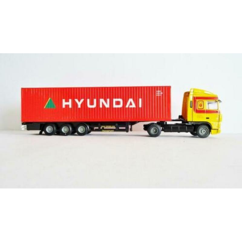 Lion Toys Daf 95 XF van Orselen met 40 ft. Hyundai Containe