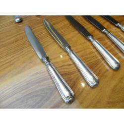 Art deco messenset verzilverd/12persoons
