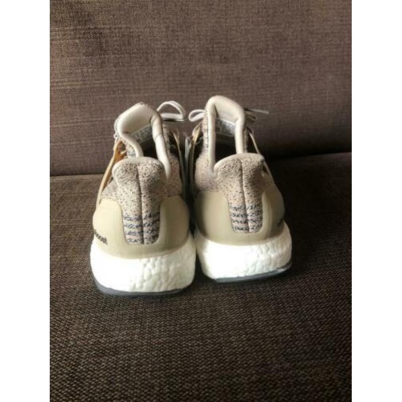 Adidas ultra boost 3.0 khaki, yeezy 350 500 woei patta parra