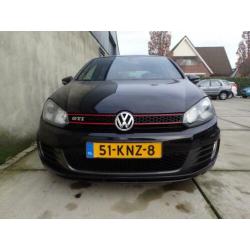 Volkswagen Golf 2.0 GTI 211 PK NAV, LMV, airco