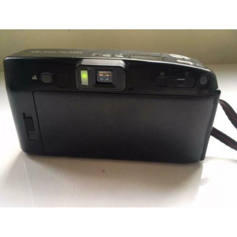 Fuji DL-400 Tele Super Point & Shoot Camera