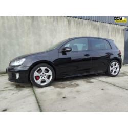 Volkswagen Golf 2.0 GTI 211 PK NAV, LMV, airco
