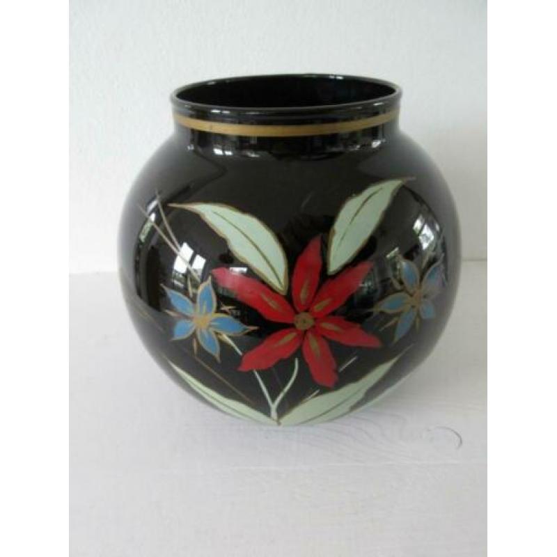 Booms art deco vaas bloemen hoogte 18 cm, diameter 19 cm.
