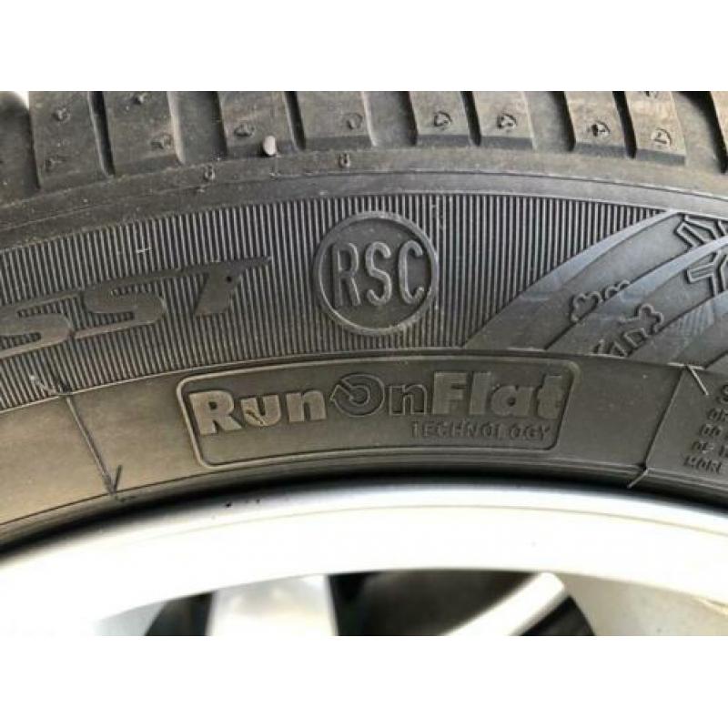 Originele BMW E60 velgen met dunlop runflat winterbanden