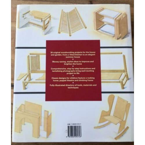 Terence Conran's DIY Book 30 tuinmeubel projecten € 7,50