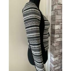 Nieuw! Zwart wit h&m zomer jasje met print 34 XS