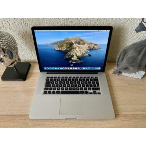 Macbook Pro 15" Retina 2015 2.8 I7 16GB+1000GB SSD