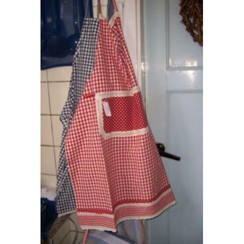 Schort rood/wit . Clayre & eef.