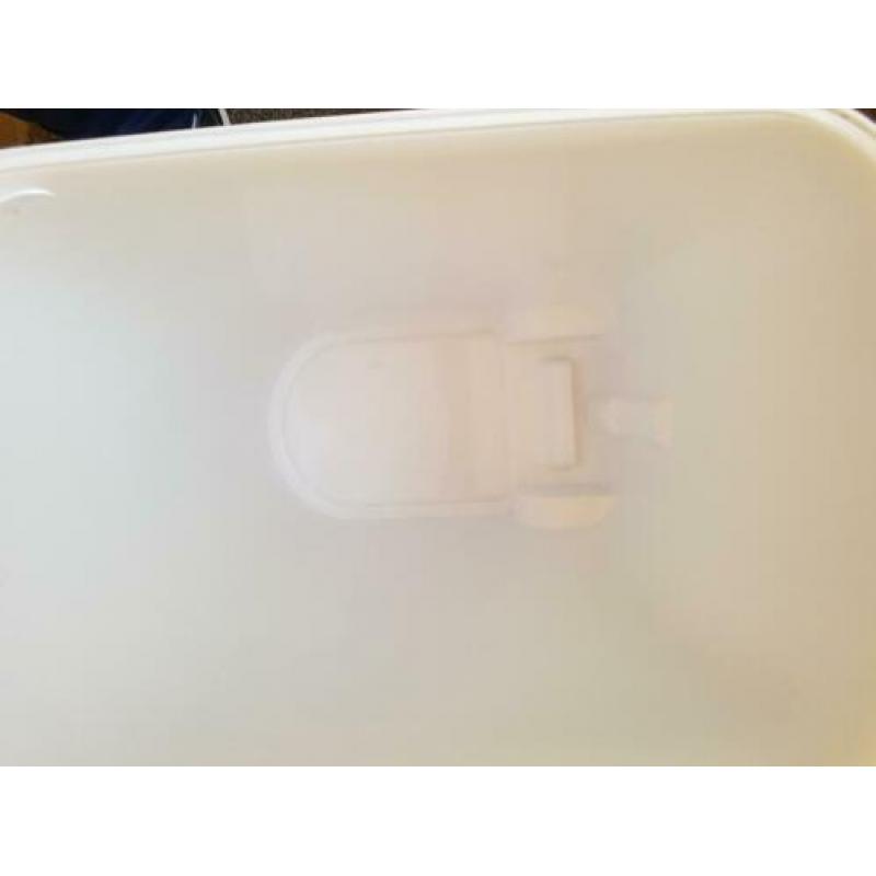Curver voetselcontener 54 liter
