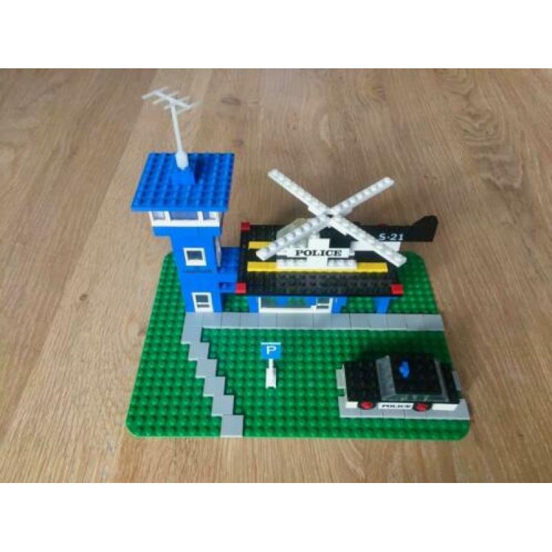 Lego 354: Police heliport 1972