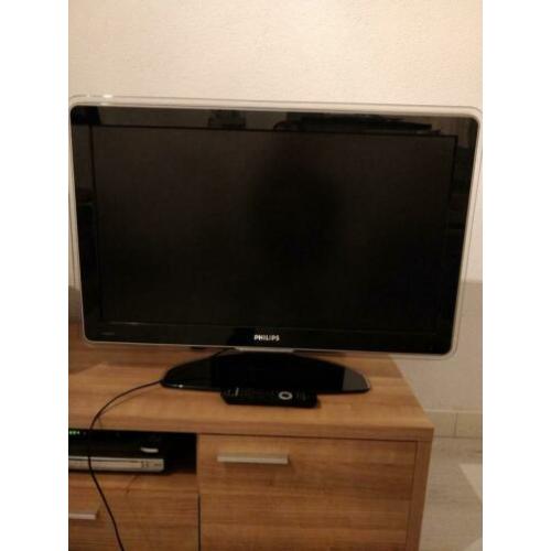Philips 37PFL9603. Ambilight TV.