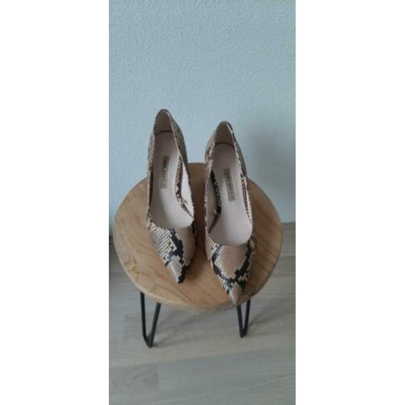nieuwe leren zara pumps maat 39