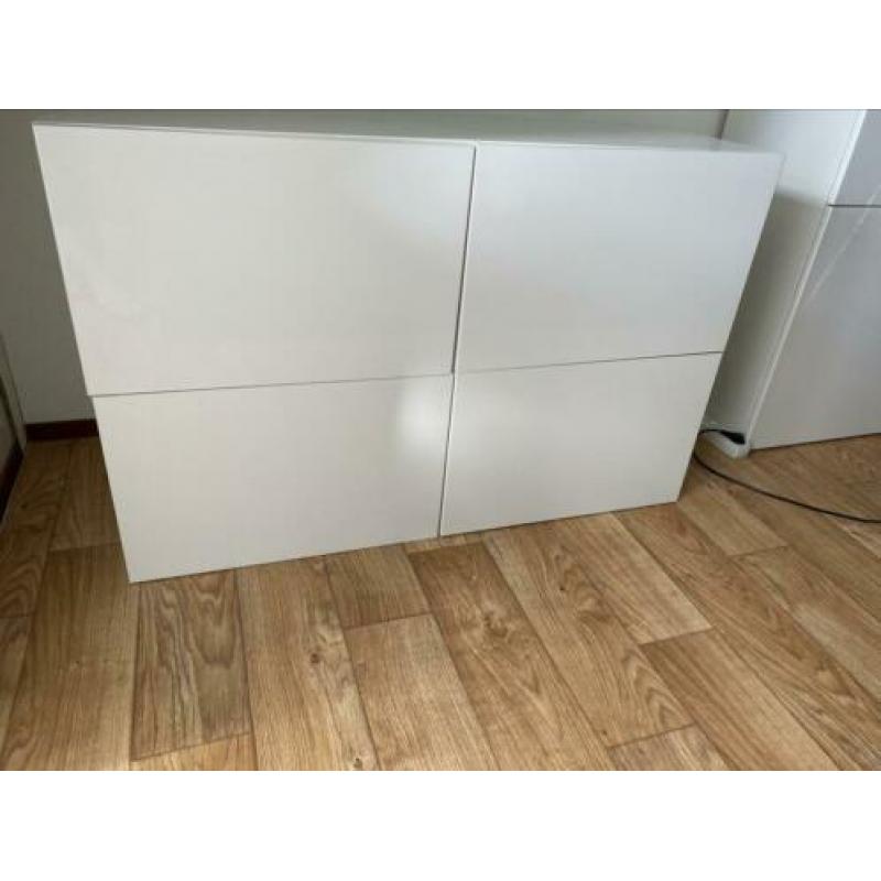 IKEA kast hoogglans