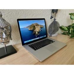 Macbook Pro 15" Retina 2015 2.8 I7 16GB+1000GB SSD