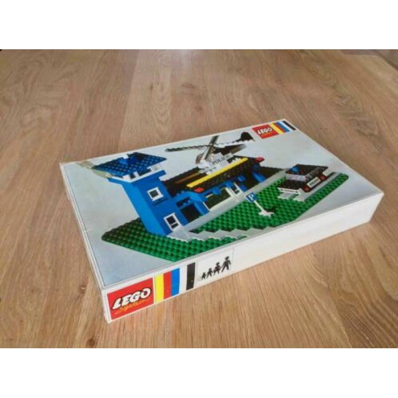 Lego 354: Police heliport 1972