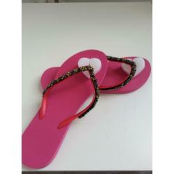 Uzurri slippers NIEUW mt 40/41