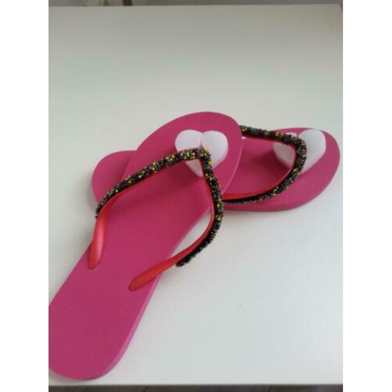 Uzurri slippers NIEUW mt 40/41