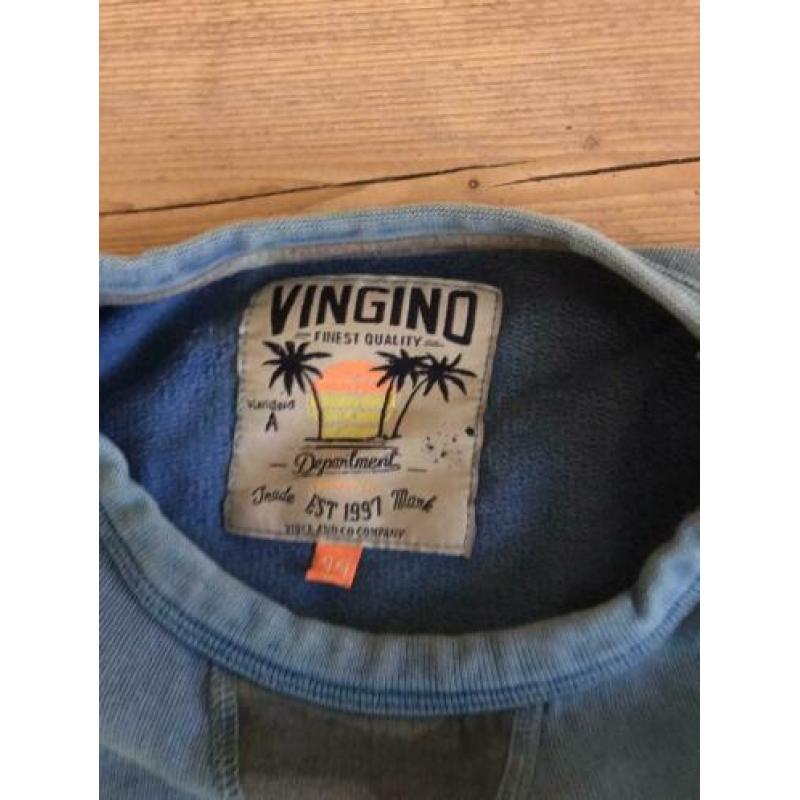 Truien en vesten setje uit 4 delen. O.a Vingino en Diesel.