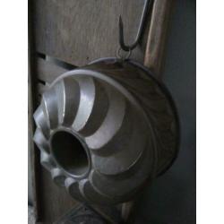 Oude brocante bakvorm tulband ø 21cm hoogte 11cm *Etage3*