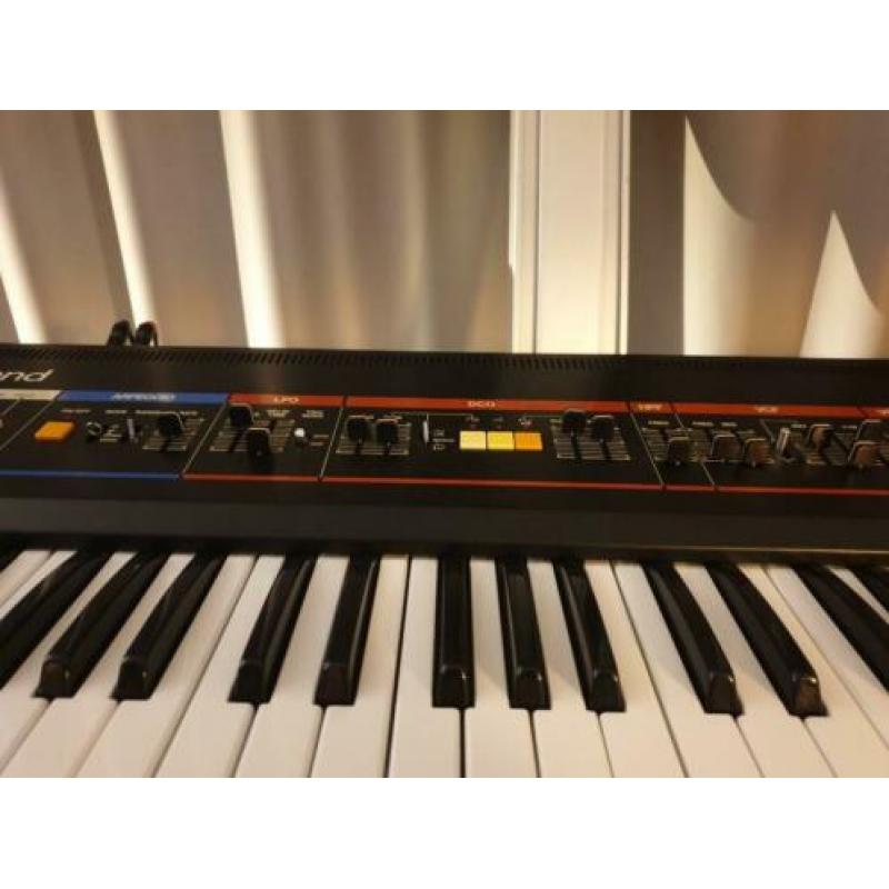 Roland Juno 6