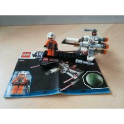 Lego Star Wars 9677 X-wing Starfighter & Yavin