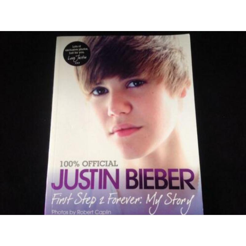 Justin Bieber, De Superster en First Step to Forever boeken
