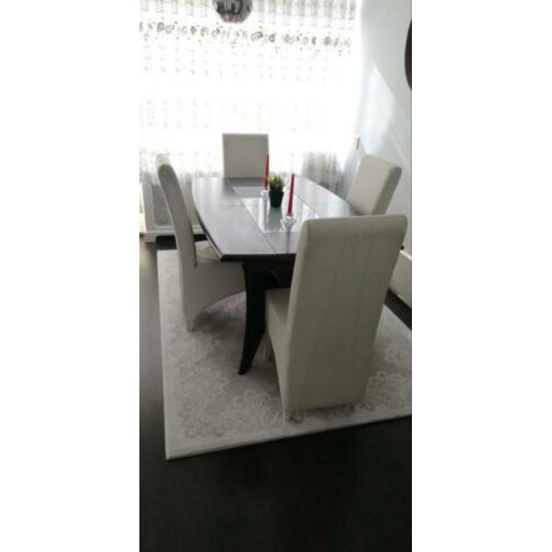 Eetstoelen