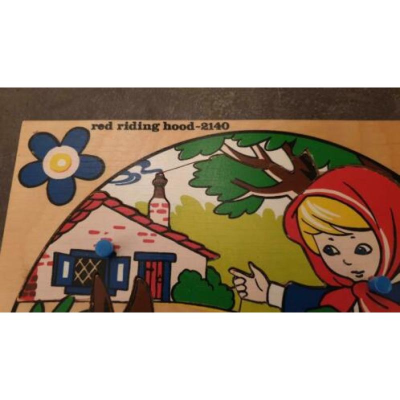 Kinderpuzzel roodkapje , sprookje