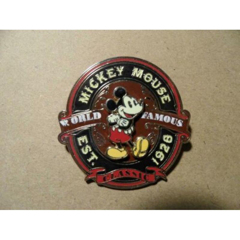 6 Disney Pins Mickey