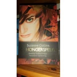 De Hongerspelen Trilogie (zie beschrijving voor meer info)