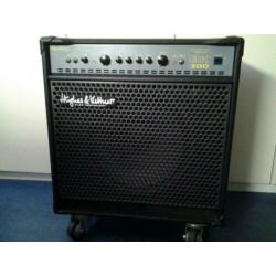 Hughes & Kettner Basskick 300