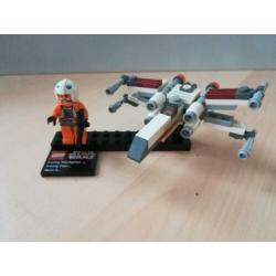 Lego Star Wars 9677 X-wing Starfighter & Yavin