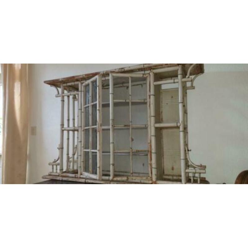 Antieke bamboe vitrinekast/kast*vintage*urban jungle kast