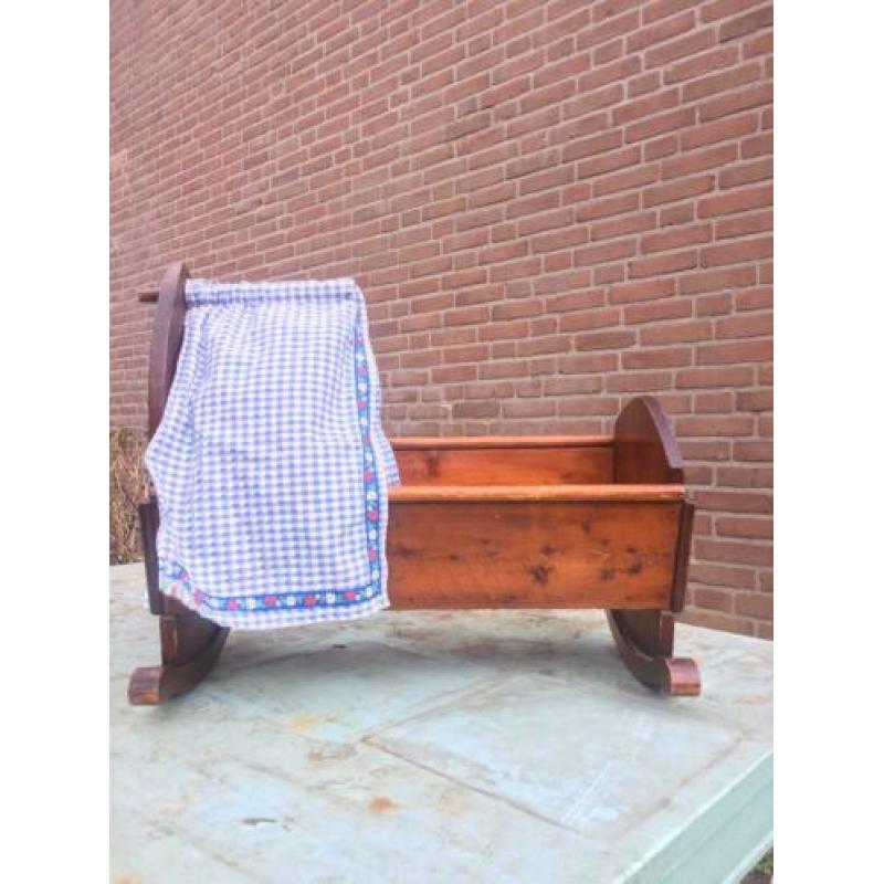 Poppenbed poppen bed