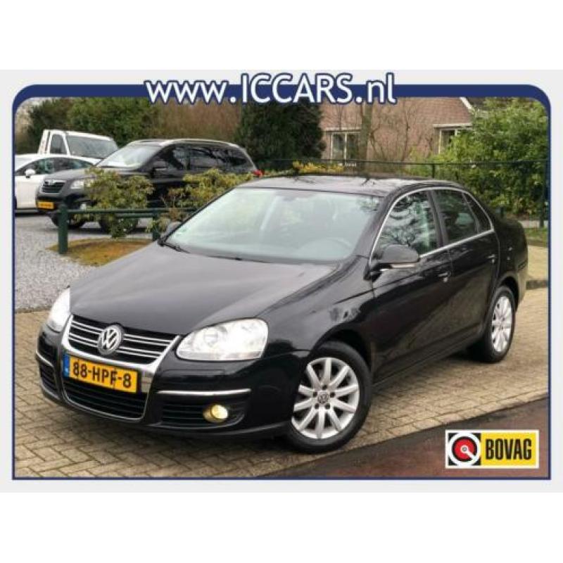 Volkswagen JETTA 1.6 COMFORTLINE 157.000 KM. / 2009