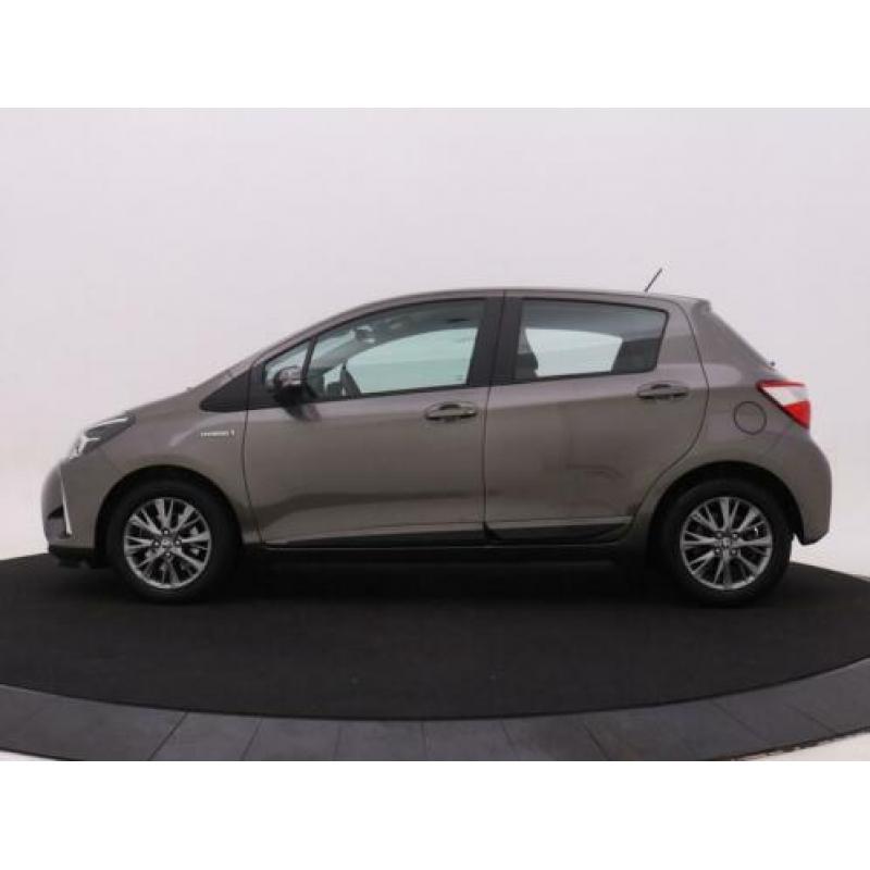 Toyota Yaris 1.5 Hybrid Executive | Navigatie | Cruise Contr