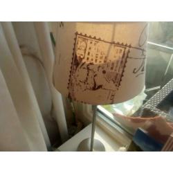 Te koop aangeboden twee leuke tafel/schemer lampen