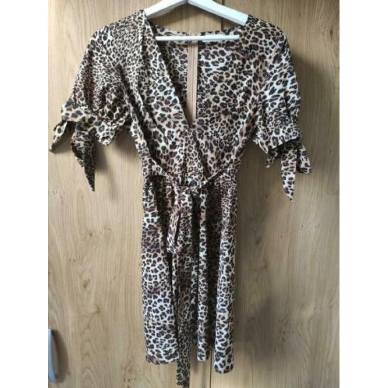 Nieuwe loavies jurk in maat XS.