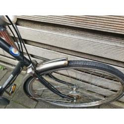 Damesfiets met 3versnellingen en rollorbrakes