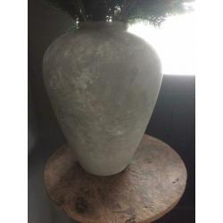 Grote betonlook vaas pot